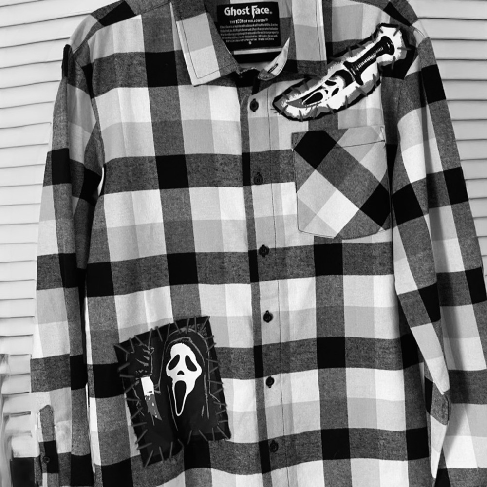 GhostFace Black and White Plaid Shirt Licensed - New with tags - Small